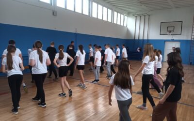 Prezentacija niza društvenih plesova